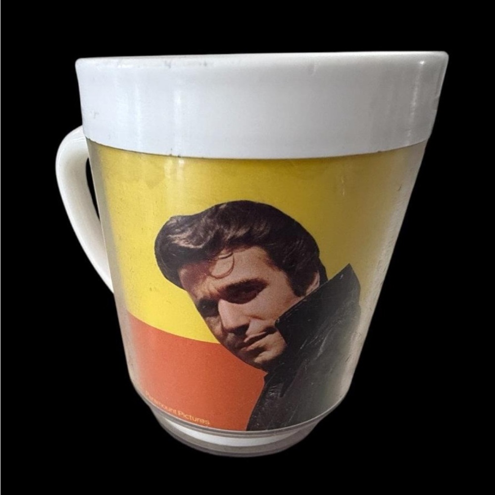 Vintage 1976 Happy Days "The Fonz" Thermal Mug — Henry Winkler — Dawn Plastics U - Picture 2 of 4
